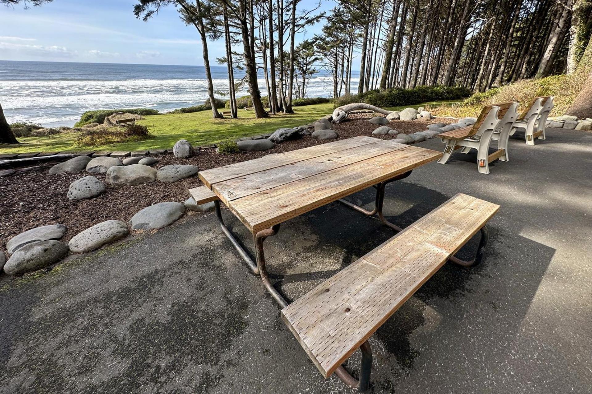 Ocean Front, The Gate House A At Oregon House, Stairs To The Beach! Apartment Searose Beach Exterior photo